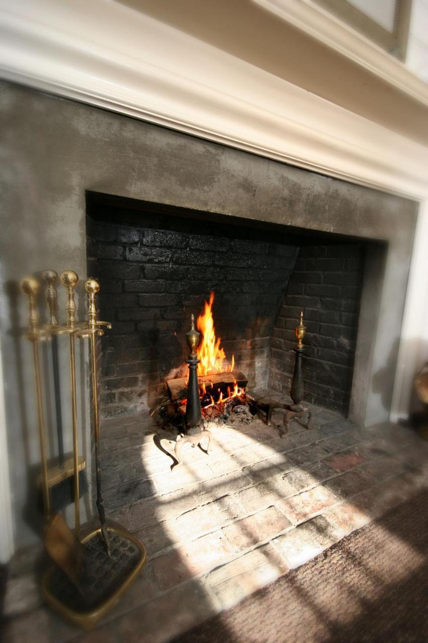 Lamb&Lion Inn Barnstable Extérieur photo